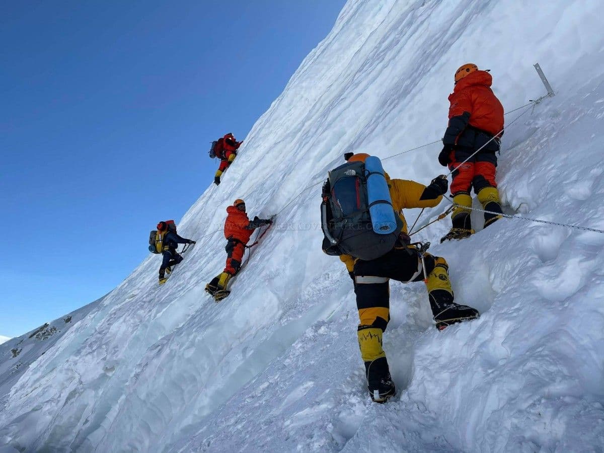 Annapurna 2.jpg